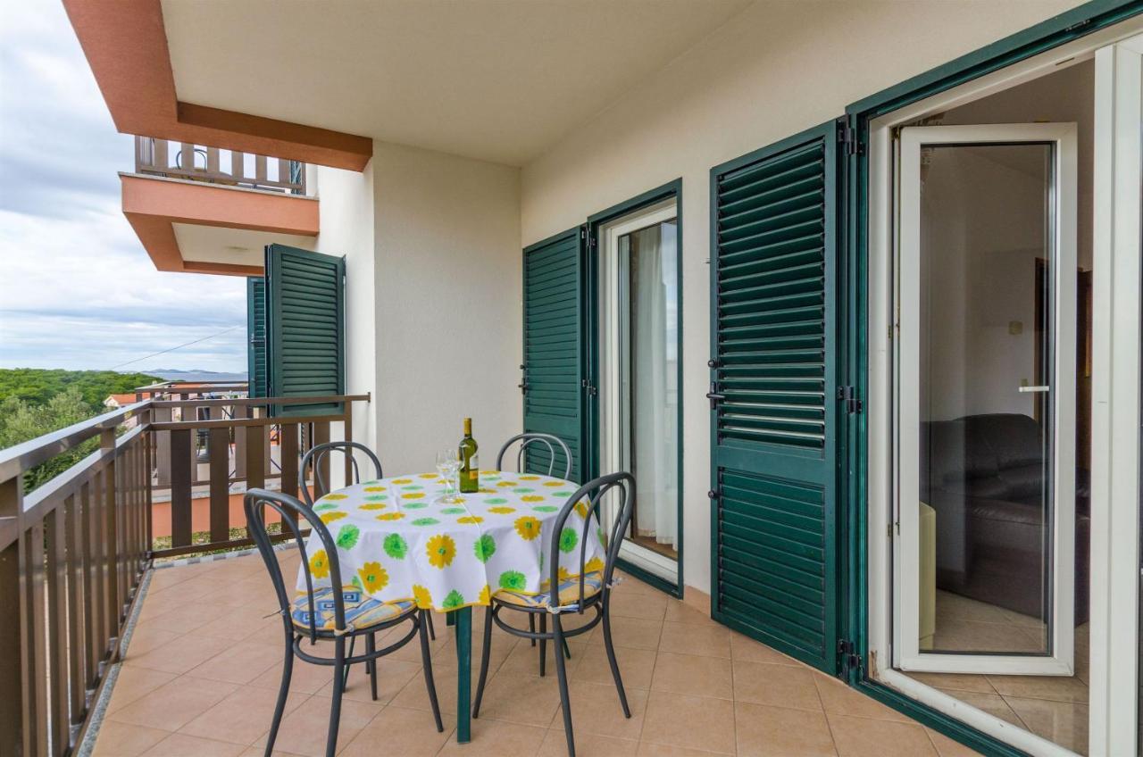 Apartments Karmen I Primošten Pokoj fotografie